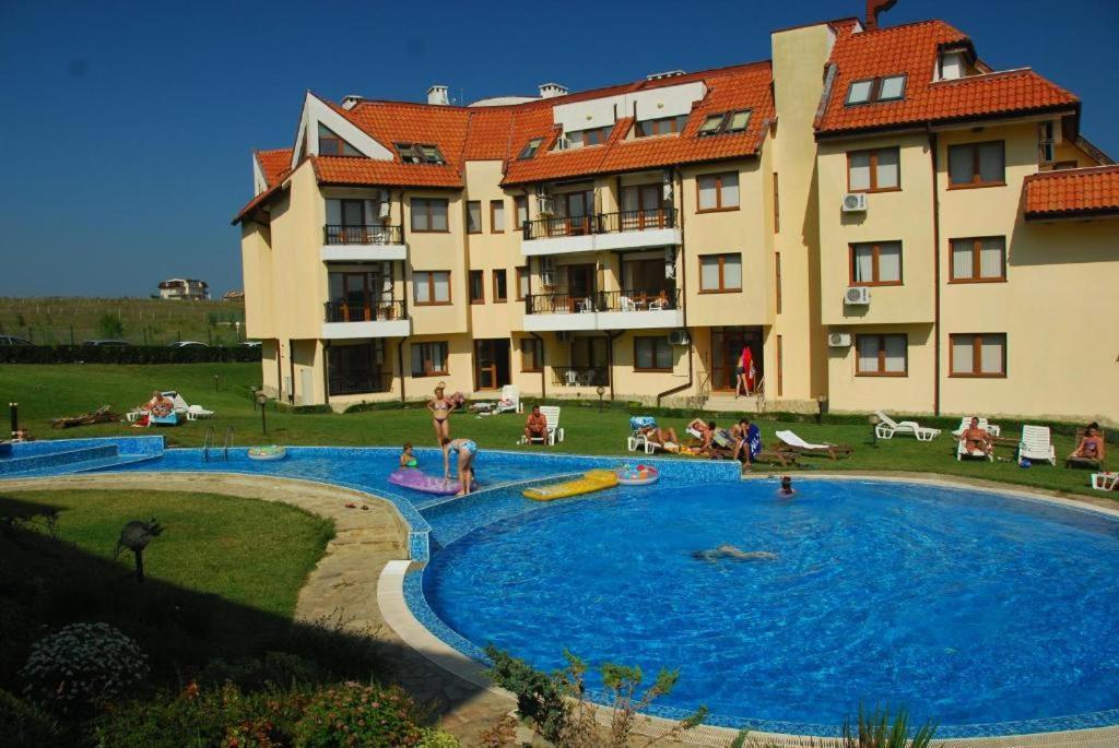 Eggo Apartment - Oasis Beach Apartments Kamchia Bliznatsi Eksteriør bilde